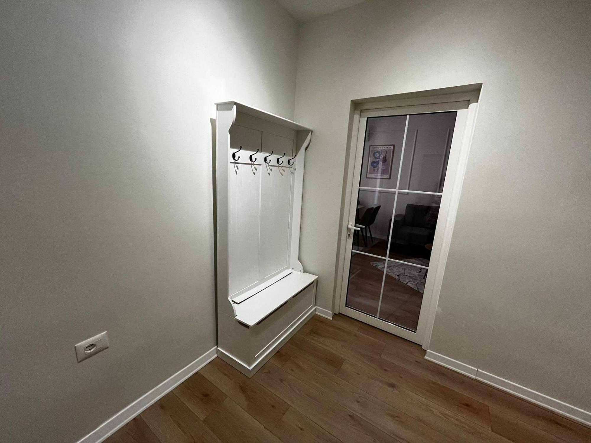 Charming Comfort Apartment ติรานา ภายนอก รูปภาพ