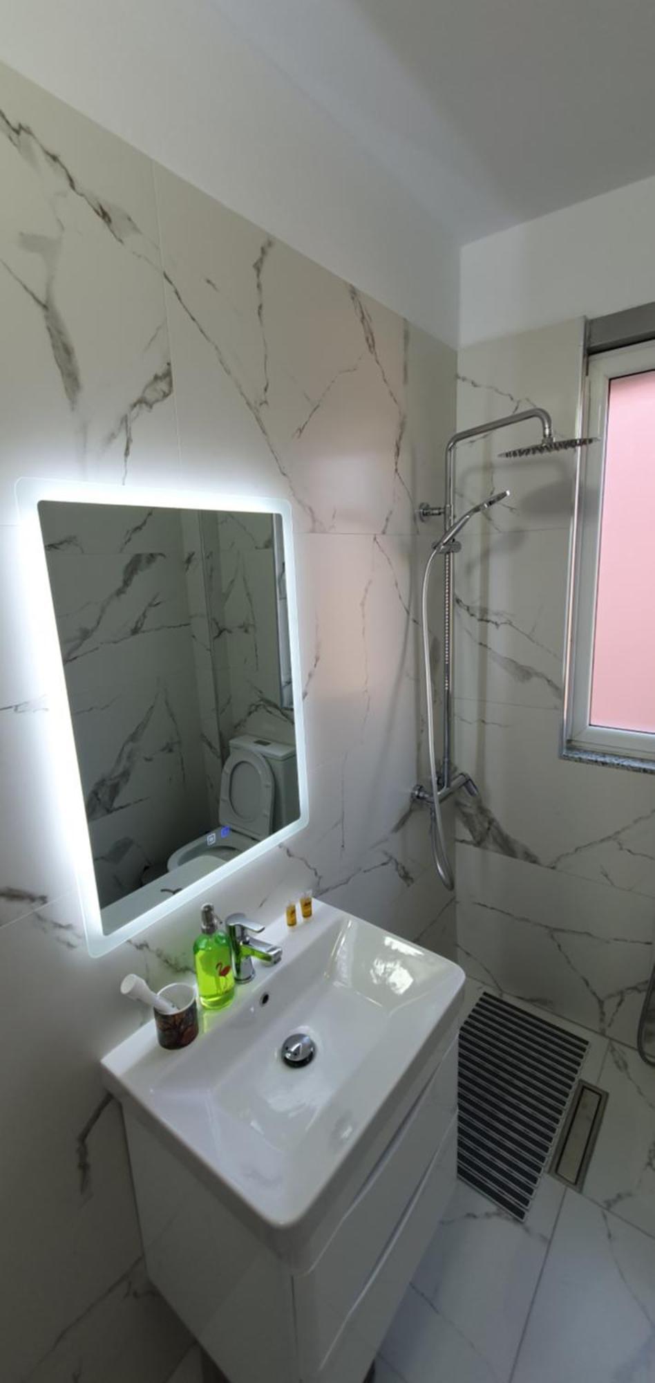 Charming Comfort Apartment ติรานา ภายนอก รูปภาพ